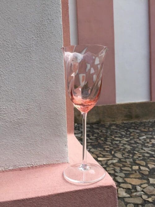 Hvidvinsglas rosa